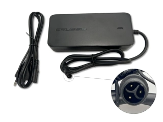 Nabíječka Crussis 4A II pro elektrokola s motorem Panasonic 2024-2026